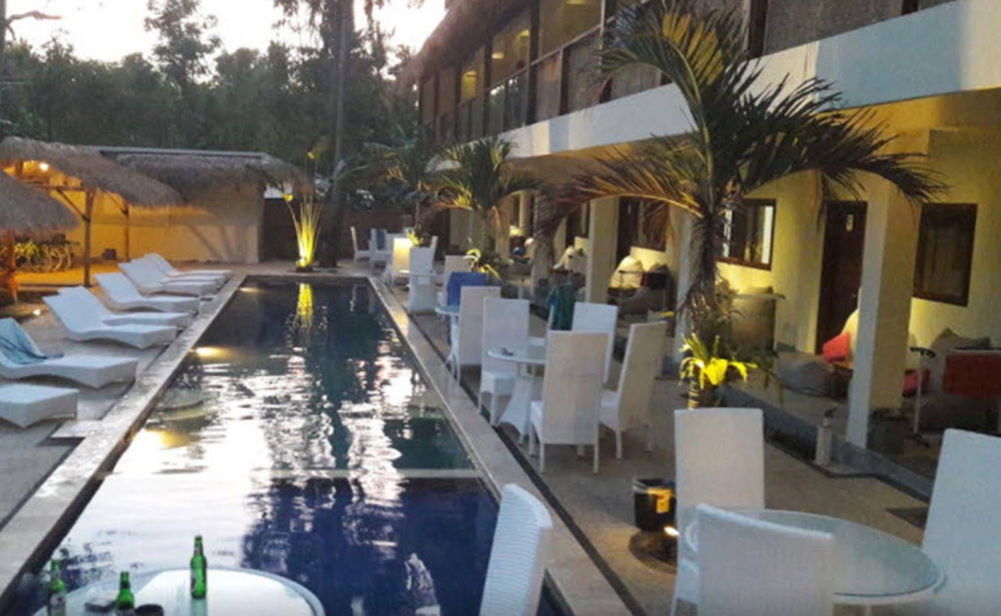 Trawangan Nirvana Gili Trawangan Exterior photo