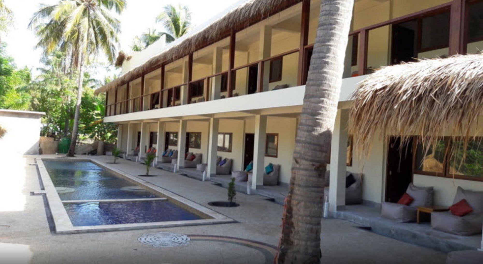 Trawangan Nirvana Gili Trawangan Exterior photo